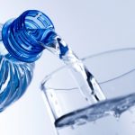 Питьевая вода убережет от кариеса, диабета и ожирения.