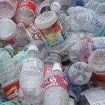 Почему пластиковые контейнеры опасны для детей.