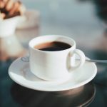 Присутствующие в кофе соединения помогут бороться с возрастной деградацией мозга.