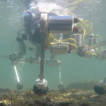 Робот-краб поможет изучить морское дно.